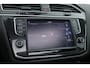 Volkswagen Tiguan 1.4 TSI Connected Series | Pano | Elek. Trekhaak | Massage | CarPlay | Stoelverw. | Navi | Cruise Contr.