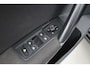 Volkswagen Tiguan 1.4 TSI Connected Series | Pano | Elek. Trekhaak | Massage | CarPlay | Stoelverw. | Navi | Cruise Contr.