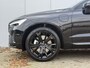 Volvo XC60 2.0 T6 Plug-in hybrid AWD Plus Black Edition | Sportstoelen | Harman Kardon audio | Elektrisch bedienbaar panoramadak | 21 inch Lichtmetalen velgen | Getint glas | Elektrisch verstel- en verwarmbare voorstoelen