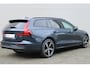 Volvo V60 B4 Mild Hybrid Essential Edition | BLIS Dodehoekdetectie | Adaptieve Cruise Control | Pilot Assist | Moritz Lederen Interieur Blond | High Performance Audio | Elektrisch Verstelbare Lendensteunen | Getint Glas Achter | Stoelverwarming | Stuurverwarming | Achterbankverwarming | 19 Inch Lichtmetalen Velgen | Volvo UX Infotainment | Google Services | Apple CarPlay | Android Auto