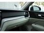 Volvo V60 2.0 B4 Mild Hybrid Essential Edition | BLIS Dodehoekdetectie | Adaptieve Cruise Control | Pilot Assist | Moritz Lederen Interieur Blond | High Performance Audio | Elektrisch Verstelbare Lendensteunen | Getint Glas Achter | Stoelverwarming | Stuurverwarming | Achterbankverwarming | 19 Inch Lichtmetalen Velgen | Volvo UX Infotainment | Google Services | Apple CarPlay | Android Auto