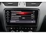 Skoda Octavia Combi 1.0 TSI Greentech Style Business Automaat | Camera | Leer / Alcantara | Stoelverwarming | Trekhaak | 18 Inch | Adaptieve Cruise Control | Canton