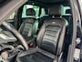 Volkswagen Tiguan 2.0 TSI 4Motion Highline R Line |Trekhaak|Led|Stoelverwarming|Carplay|Clima|Naviagtie|
