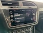Volkswagen Tiguan 2.0 TSI 4Motion Highline R Line |Trekhaak|Led|Stoelverwarming|Carplay|Clima|Naviagtie|