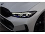 BMW 3-Serie Touring 330e M-Sport Pro | 19,5kWh | Panodak | Head-up | Memory | Trekhaak | 360° Camera | Fabrieksgarantie