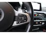 BMW 5-Serie Touring 520i High Executive M-Sport / Stoelverwarming / PDC / Navi
