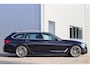 BMW 5-Serie Touring 520i High Executive M-Sport / Stoelverwarming / PDC / Navi