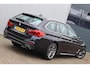BMW 5-Serie Touring 520i High Executive M-Sport / Stoelverwarming / PDC / Navi