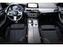 BMW 5-Serie Touring 520i High Executive M-Sport / Stoelverwarming / PDC / Navi