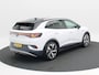 Volkswagen ID.4 First 77 kWh 205 Pk | LED-verlichting | Leder/Alcantara | Adaptive Cruise | Camera | CarPlay | Zwarte Hemel | 20 Inch | 40.702 Km