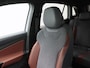 Volkswagen ID.4 First 77 kWh 205 Pk | LED-verlichting | Leder/Alcantara | Adaptive Cruise | Camera | CarPlay | Zwarte Hemel | 20 Inch | 40.702 Km