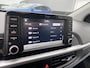 Kia Picanto 1.0 MPi DynamicLine Zeer Lage Km-stand, Achteruitrij camera, airconditioning, side skirts, cruise control, navigatie Apple CarPlay/Android Auto, start/stop systeem
