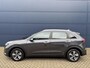 Kia Niro 1.6 GDi Hybrid 141pk DCT6 DynamicLine | Navigatie | Parkeercamera | Climate control | Cruise control adaptief | Parkeersensoren |