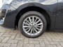 Toyota Verso 1.6 VVT-i Dynamic 7 zits