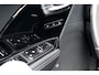 Kia e-Niro DynamicPlusLine 64 kWh | Schuifdak | Adaptieve Cruise Control | Stoelventilatie | Camera | Leder | Stoel- Stuur en Achterbankverwarming | Memory | Apple Carplay/Android Auto |