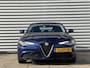 Alfa Romeo Giulia 2.0 TURBO 200pk Aut B-Tech Business Edition | Parkeercamera | Stoel/stuurverwarming | Memory stoelen | Cruise Control | Climate Control