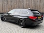 BMW 5-Serie Touring 520i High Executive Automaat | Apple CarPlay | Leren bekleding | Stoelverwarming | LED verlichting | Comfortstoelen met memory-functie | Draadloze telefoonlader | Achteruitrijcamera