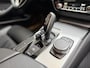 BMW 5-Serie Touring 520i High Executive Automaat | Apple CarPlay | Leren bekleding | Stoelverwarming | LED verlichting | Comfortstoelen met memory-functie | Draadloze telefoonlader | Achteruitrijcamera