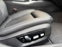 BMW 5-Serie Touring 520i High Executive Automaat | Apple CarPlay | Leren bekleding | Stoelverwarming | LED verlichting | Comfortstoelen met memory-functie | Draadloze telefoonlader | Achteruitrijcamera