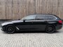 BMW 5-Serie Touring 520i High Executive Automaat | Apple CarPlay | Leren bekleding | Stoelverwarming | LED verlichting | Comfortstoelen met memory-functie | Draadloze telefoonlader | Achteruitrijcamera