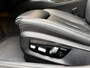 BMW 5-Serie Touring 520i High Executive Automaat | Apple CarPlay | Leren bekleding | Stoelverwarming | LED verlichting | Comfortstoelen met memory-functie | Draadloze telefoonlader | Achteruitrijcamera