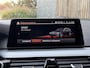 BMW 5-Serie Touring 520i High Executive Automaat | Apple CarPlay | Leren bekleding | Stoelverwarming | LED verlichting | Comfortstoelen met memory-functie | Draadloze telefoonlader | Achteruitrijcamera