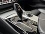 BMW 5-Serie Touring 520i High Executive Automaat | Apple CarPlay | Leren bekleding | Stoelverwarming | LED verlichting | Comfortstoelen met memory-functie | Draadloze telefoonlader | Achteruitrijcamera