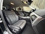 BMW 5-Serie Touring 520i High Executive Automaat | Apple CarPlay | Leren bekleding | Stoelverwarming | LED verlichting | Comfortstoelen met memory-functie | Draadloze telefoonlader | Achteruitrijcamera
