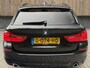 BMW 5-Serie Touring 520i High Executive Automaat | Apple CarPlay | Leren bekleding | Stoelverwarming | LED verlichting | Comfortstoelen met memory-functie | Draadloze telefoonlader | Achteruitrijcamera