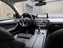 BMW 5-Serie Touring 520i High Executive Automaat | Apple CarPlay | Leren bekleding | Stoelverwarming | LED verlichting | Comfortstoelen met memory-functie | Draadloze telefoonlader | Achteruitrijcamera