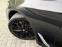 BMW 5-Serie Touring 520i High Executive Automaat | Apple CarPlay | Leren bekleding | Stoelverwarming | LED verlichting | Comfortstoelen met memory-functie | Draadloze telefoonlader | Achteruitrijcamera