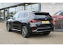 BMW iX1 eDrive20 67 kWh , Automaat, M-Sportpakket, Leder/alcantara Bekleding, Navi, Clima, Camera, Adap.Cruise, Stoelverwarming, Apple Carplay, Andoid Auto, LMV 18 Inch, Dakrails