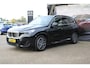BMW iX1 eDrive20 67 kWh , Automaat, M-Sportpakket, Leder/alcantara Bekleding, Navi, Clima, Camera, Adap.Cruise, Stoelverwarming, Apple Carplay, Andoid Auto, LMV 18 Inch, Dakrails