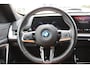 BMW iX1 eDrive20 67 kWh , Automaat, M-Sportpakket, Leder/alcantara Bekleding, Navi, Clima, Camera, Adap.Cruise, Stoelverwarming, Apple Carplay, Andoid Auto, LMV 18 Inch, Dakrails