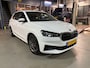 Skoda Fabia 1.0 TSI Greentech 95pk Ambition | Apple carplay / ANdroid auto | Navigatie | LM Velgen | Cruise control | All season banden | NAP | Rijklaar prijs!