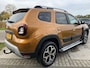 Dacia Duster 1.2 TCe Prestige 126 PK / Trekhaak / Camera / Parkeersensoren V+A / Blind spot warning / 17'' LMV /