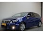 Peugeot 308 SW 1.2 PureTech Blue Lease Premium AUTOMAAT! 130 PK! PANO CLIMA H. LEER CAMERA TREKHAAK etc.