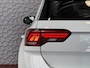 Volkswagen T-Roc 1.5 TSI 150PK R-LINE EVO IQ LIGHT ALCANTARA ELEK.KLEP CARPLAY STOEL/STUUR VERW. 18"LMV VIR.COCKPIT 2024 "Volkswagen rijden begint bij Topautos.nl – 75 topmodellen direct op voorraad!"
