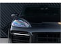 Porsche Cayenne Coupé 3.0 E-Hybrid Sport Design ACC Pano GTS stoel PDLS+ Matrix Sport Chrono 360Cam Luchtv. Trekhaak