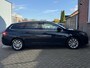 Peugeot 308 SW 1.2 PureTech Blue Lease Premium | TREKHAAK | LEER |  CAMERA | NAVI | PANO |