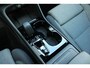 Volvo XC40 B4 Automaat Plus Dark | Verwarmbare Voorstoelen en Stuurwiel | Semi-Elektrische Trekhaak | Verwarmbare Voorruit | Premium Audio by Harman Kardon | Adaptieve Cruise Control | Park Assist