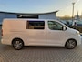 Toyota ProAce Worker Long Dubbel Cabine 2.0 D-4D 145PK PROFESSIONAL NIEUW DIRECT RIJDEN STOEL/STUURVERW AD-CRUISE CAMERA CLIMA NAVI APPLE/ANDROID 17'' LM-VELGEN KEYLESS BLUETOOTH 2X SCHUIFDEUR