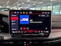 Volkswagen Golf 1.5 eTSI 110pk Life Edition Achteruitrijcamera / Koplampverlichting led plus / 17 inch lichtmetaal / Voorstoelen verwarmbaar