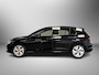 Volkswagen Golf 1.5 eTSI 110pk Life Edition Achteruitrijcamera / Koplampverlichting led plus / 17 inch lichtmetaal / Voorstoelen verwarmbaar