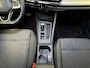 Volkswagen Golf 1.5 eTSI 110pk Life Edition Achteruitrijcamera / Koplampverlichting led plus / 17 inch lichtmetaal / Voorstoelen verwarmbaar