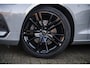 Volvo V60 2.0 B3 Essential Edition | Sport Pack | 19" Black Edition Velgen | Leder | Adaptieve Cruise Control | Stoelverwarming | Park Assist |