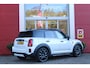 MINI Countryman Mini 2.0 Cooper S E 220PK ALL4 CHILI | UNION JACK ACHTERLICHTEN | LEDEREN BEKLEDING | ELEKTRISCH BEDIENBARE VOORSTOELEN MET GEHEUGENFUNSCTIE OP DE BESTUURDERSSTOEL | STOEL/VOORRUIT VERWARMING | FULL LED KOPLAMPEN | DRAADLOZE APPLE CARPLAY/ANDROID AUTO | DRAADLOZE TELEFOONLADER | NAVIGATIE | EXTRA GETINTE ACHTERRUITEN | ZWART DAK | 18" LICHTMETALEN VELGEN BLACK 10 SPAAKS | ACHTERUITRIJ CAMERA | PARKEERSENSOREN VOOR EN ACHTER | CLIMATE CONTROL | KEYLESS ENTRY/START | HUD (HEAD UP DISPLAY) | ADAPTIVE CRUISE CONTROL | DAB+ RADIO | DONKERE HEMEL BEKLEDING |