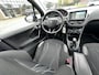 Peugeot 208 1.2 VTi Allure 5DR*Navigatie*Pano*Stoelverwarming*Cruise*Airco*LM velgen*Parkeersensoren*APK*