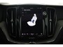 Volvo XC60 2.0 T6 Plug-in hybrid AWD Plus Dark Stoel + Stuur verwarming | Trekhaak | BLIS | Elektrische stoelen | Panorama dak |