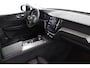 Volvo XC60 2.0 T6 Plug-in hybrid AWD Plus Dark Stoel + Stuur verwarming | Trekhaak | BLIS | Elektrische stoelen | Panorama dak |